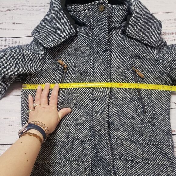 Roxy Women's "Standard Dawn" Jacket / Coat - Picture 13 of 14